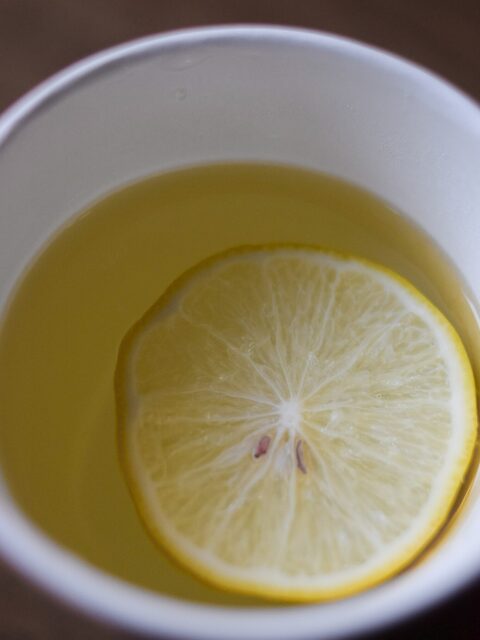 【 新ドリンクメニューのご紹介 】
⁡
寒い日にピッタリな、
温かいドリンクメニューを追加しました 🥤
⁡
● はちみつホットレモン｜￥450
● はちみつ紅茶｜￥400
⁡
どちらもやさしい甘さのはちみつドリンクです 🐝🍯
スパイシーなカレーともピッタリ！
⁡
※夏に大人気だった、つよ塩レモンソーダとラッシーは
暖かい時期までお休みとさせていただきます。
⁡
ほっとする温かいドリンクをお楽しみくださいませ 🫖