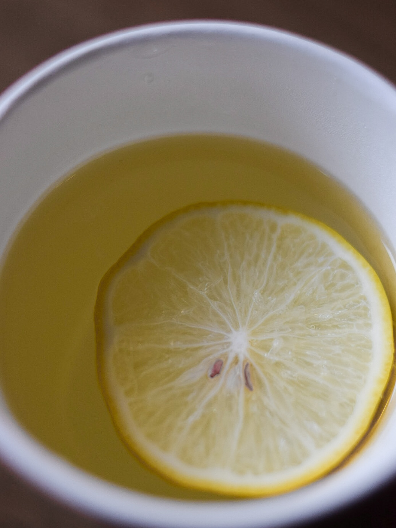 【 新ドリンクメニューのご紹介 】
⁡
寒い日にピッタリな、
温かいドリンクメニューを追加しました 🥤
⁡
● はちみつホットレモン｜￥450
● はちみつ紅茶｜￥400
⁡
どちらもやさしい甘さのはちみつドリンクです 🐝🍯
スパイシーなカレーともピッタリ！
⁡
※夏に大人気だった、つよ塩レモンソーダとラッシーは
暖かい時期までお休みとさせていただきます。
⁡
ほっとする温かいドリンクをお楽しみくださいませ 🫖